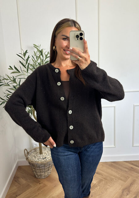 Sweter z alpaką i wełną zapinany czekolada