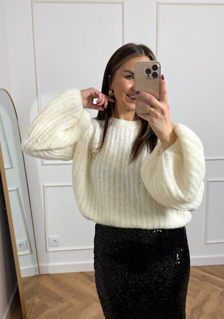 Sweter z alpaką kielich śmietankowy