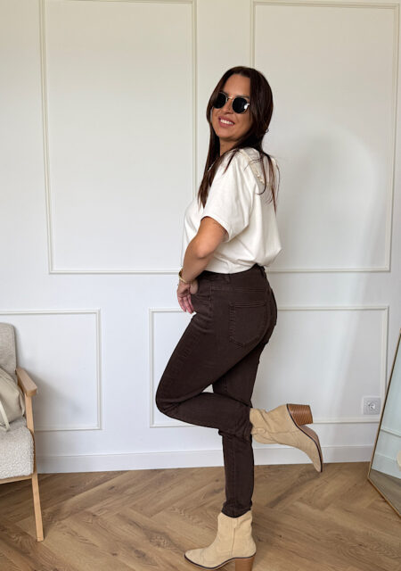 Spodnie mom fit Malaga2 czekoladowe